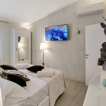 Magdala * Ла-Маддалена